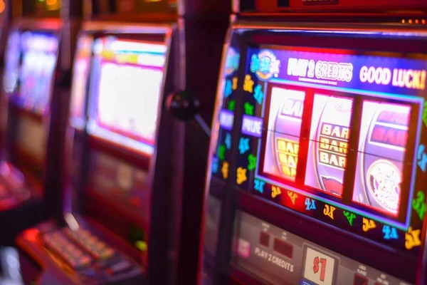 Payout settlement Winning combination payout display